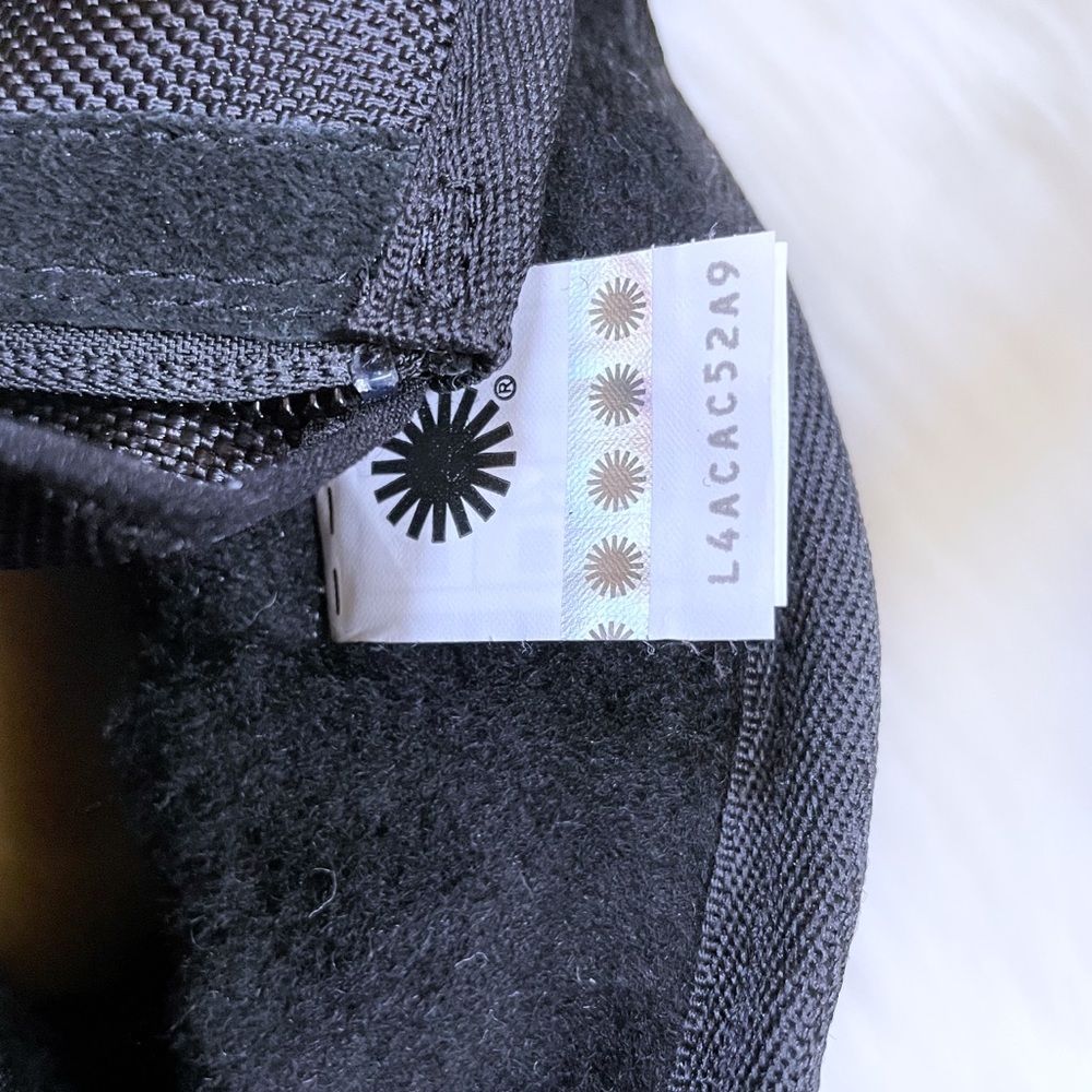 UGG Women’s Classic Tech Mini Black Waterproof Boots - Picture 8 of 8